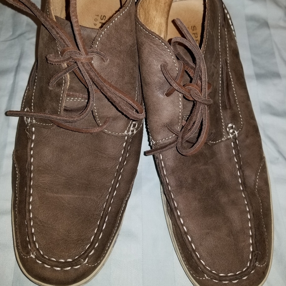 Sperry Other - Sperry Chukka Top-sider